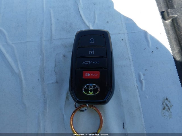 Toyota Highlander Hybrid Platinum 2025 5TDEBRCH4SS658877 Image 11