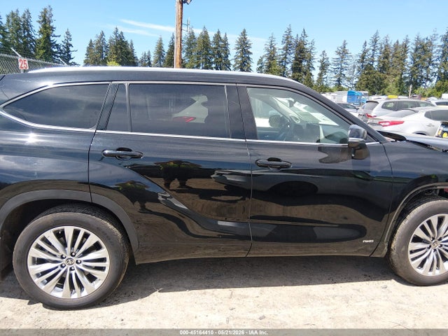 Toyota Highlander Hybrid Platinum 2025 5TDEBRCH4SS658877 Image 14