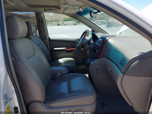 Продажа на аукционе авто 2005 Toyota Sienna Xle Limited, vin: 5TDZA22C65S290482, номер лота: 45164450