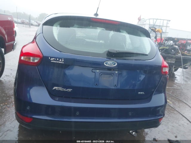 45164465 :رقم المزاد ، 1FADP3M20HL210754 vin ، 2017 Ford Focus Sel مزاد بيع