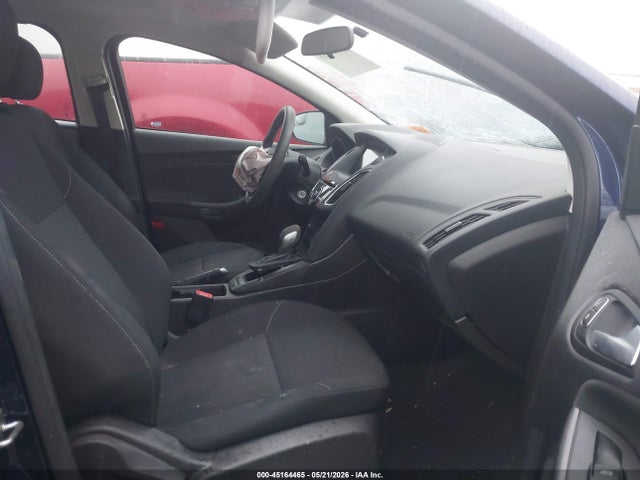 45164465 :رقم المزاد ، 1FADP3M20HL210754 vin ، 2017 Ford Focus Sel مزاد بيع