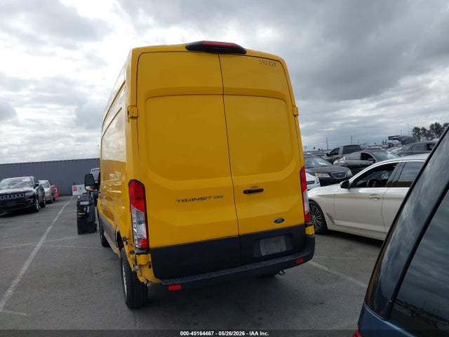 1FTBR1X8XMKA25868 Ford Transit-250