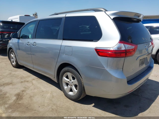 Продажа на аукционе авто 2016 Toyota Sienna Le 8 Passenger, vin: 5TDKK3DC3GS739329, номер лота: 45164479