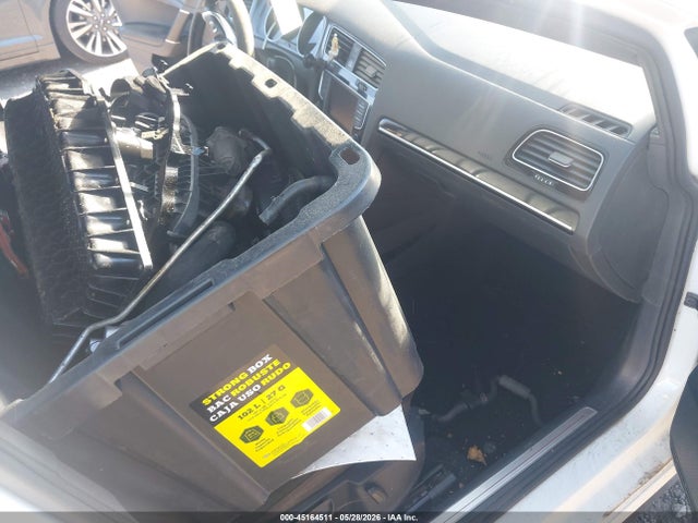 45164511 :رقم المزاد ، 3VW547AU3HM012928 vin ، 2017 Volkswagen Golf Gti Se 4-door مزاد بيع