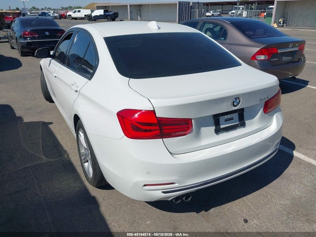 Aukcja sprzedaży 2016 Bmw 328i, vin: WBA8E9G5XGNT86351, numer aukcji: 45164574