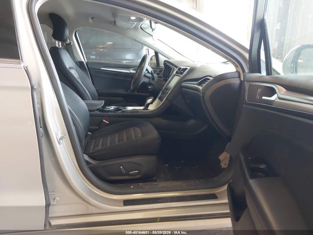 Продажа на аукционе авто 2016 Ford Fusion Se, vin: 3FA6P0H7XGR104633, номер лота: 45164601