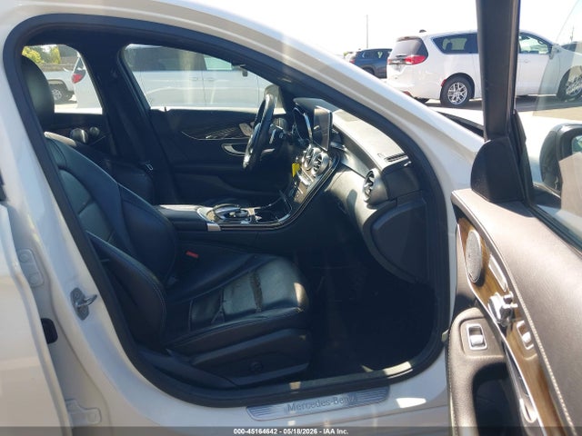 Aukcja sprzedaży 2017 Mercedes-benz C 300, vin: 55SWF4JB0HU183833, numer aukcji: 45164642