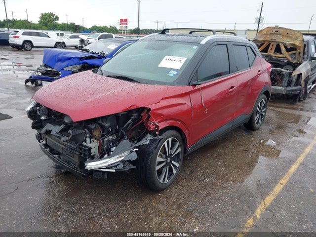 45164649 :رقم المزاد ، 3N1CP5CU1JL534944 vin ، 2018 Nissan Kicks Sv مزاد بيع