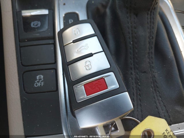 Продажа на аукционе авто 2014 Volkswagen Cc 2.0t R-line, vin: WVWBP7AN1EE511654, номер лота: 45164673