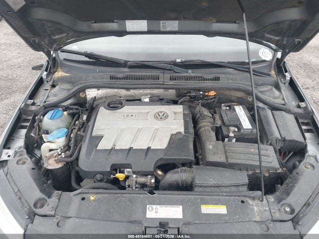 Продаж на аукціоні авто 2014 Volkswagen Jetta 2.0l Tdi, vin: 3VWLL7AJ7EM310751, номер лоту: 45164681