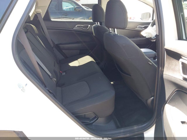 KNDPUCAG5P7075648 KIA Sportage Hybrid Lx