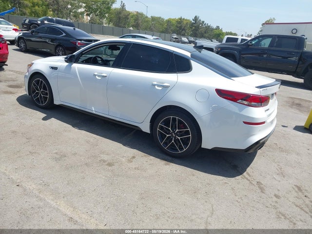 5XXGW4L28LG408816 KIA Optima Sx Turbo