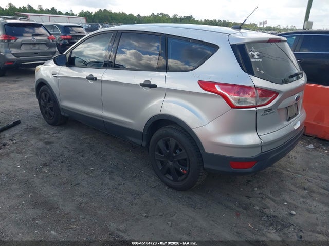 45164728 :رقم المزاد ، 1FMCU0F71GUB89598 vin ، 2016 Ford Escape S مزاد بيع