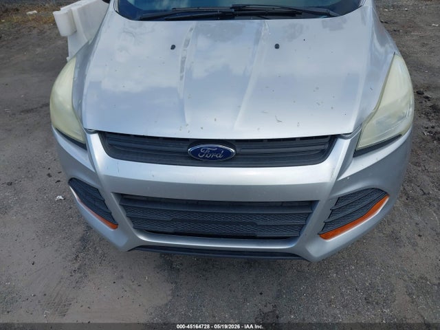 45164728 :رقم المزاد ، 1FMCU0F71GUB89598 vin ، 2016 Ford Escape S مزاد بيع
