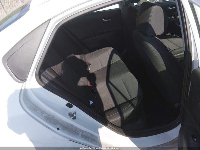 3KPA24AB7KE182554 KIA RIO S