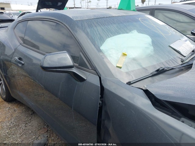 1G1FB1RS1H0106590 Chevrolet Camaro 1lt