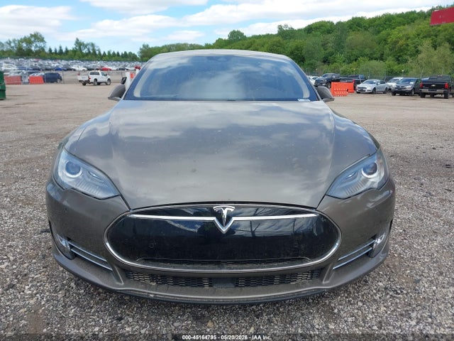 Tesla Model S 70d/85d/p85d 2015 5YJSA1S22FF098372 Image 12