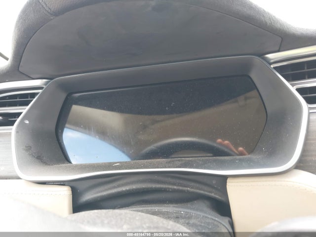 Tesla Model S 70d/85d/p85d 2015 5YJSA1S22FF098372 Image 15