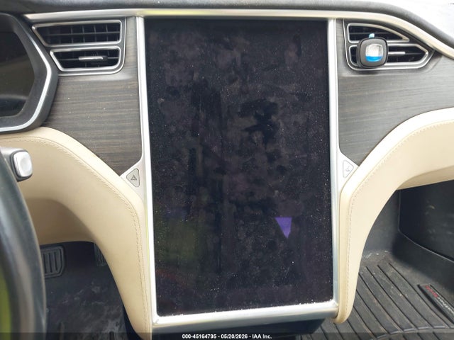 Tesla Model S 70d/85d/p85d 2015 5YJSA1S22FF098372 Image 18