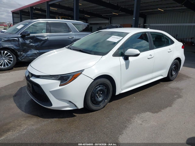 45164805 :رقم المزاد ، 5YFEPMAE8NP275390 vin ، 2022 Toyota Corolla Le مزاد بيع