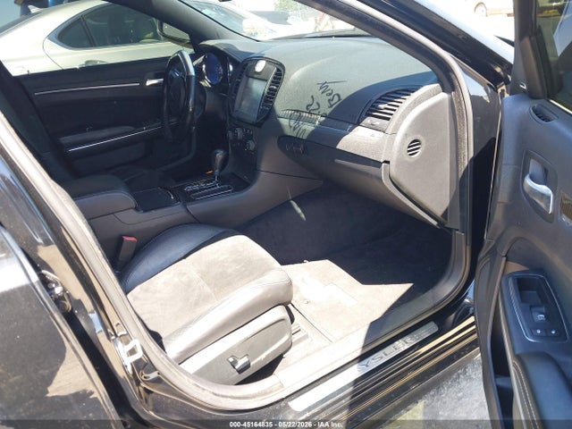 45164835 :رقم المزاد ، 2C3CCAFJ5CH800114 vin ، 2012 Chrysler 300 Srt8 مزاد بيع
