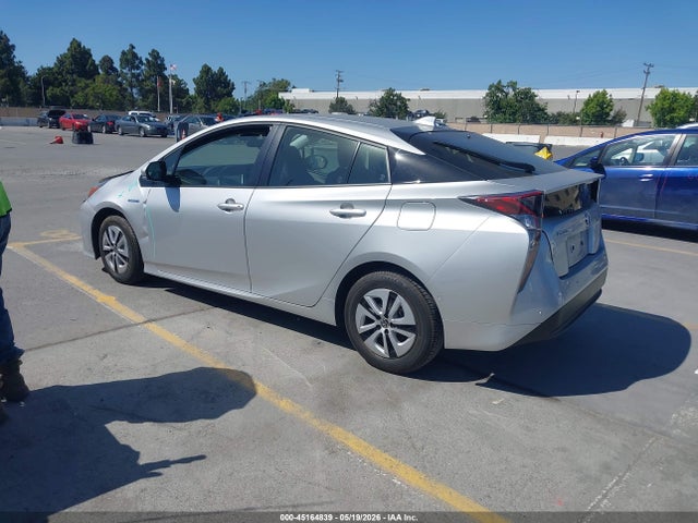 2017 Toyota Prius Two მანქანა იყიდება აუქციონზე, vin: JTDKBRFU7H3575451, აუქციონის ნომერი: 45164839