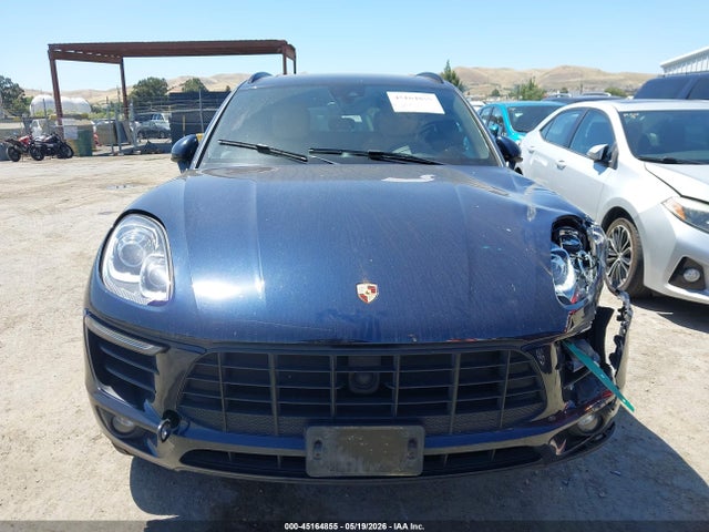 Porsche Macan Sport Edition 2018 WP1AA2A51JLB25577 Image 13
