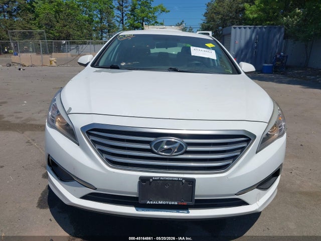 2017 Hyundai Sonata მანქანა იყიდება აუქციონზე, vin: 5NPE24AF5HH584985, აუქციონის ნომერი: 45164861