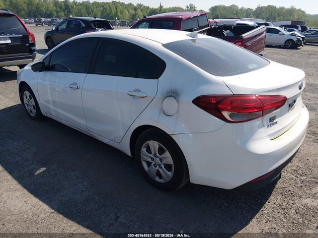 Продажа на аукционе авто 2017 Kia Forte Lx, vin: 3KPFL4A72HE028227, номер лота: 45164862