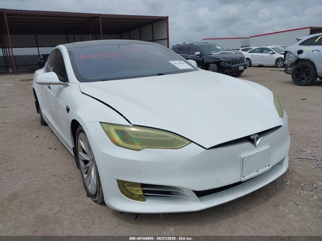 2016 Tesla Model S 60/70/75/85 მანქანა იყიდება აუქციონზე, vin: 5YJSA1E10GF172828, აუქციონის ნომერი: 45164900