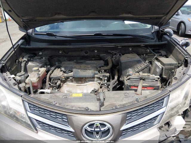 Toyota RAV4 LE 2014 JTMBFREV8ED056008 Image 10