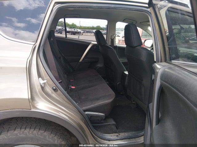 Toyota RAV4 LE 2014 JTMBFREV8ED056008 Image 8