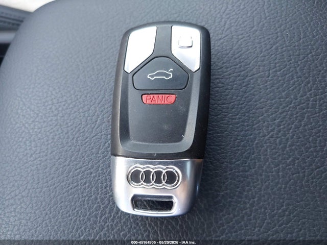 WAUENAF47HN067052 Audi A4 2.0t Premium