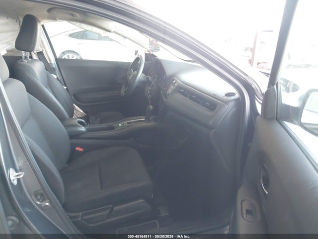 Honda HR-V LX 2018 3CZRU5H3XJG700266 Image 5