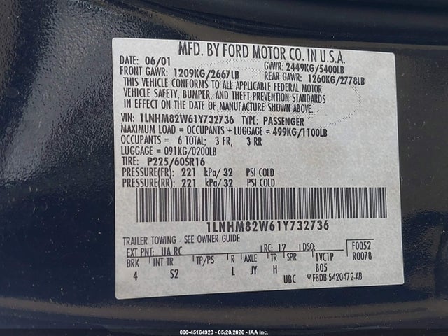Продаж на аукціоні авто 2001 Lincoln Town Car Signature, vin: 1LNHM82W61Y732736, номер лоту: 45164923