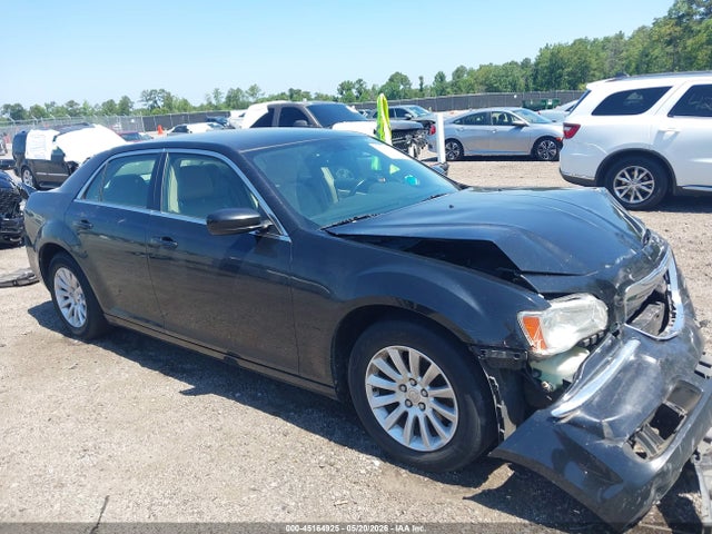 Продаж на аукціоні авто 2013 Chrysler 300 Motown, vin: 2C3CCAAG2DH527887, номер лоту: 45164925