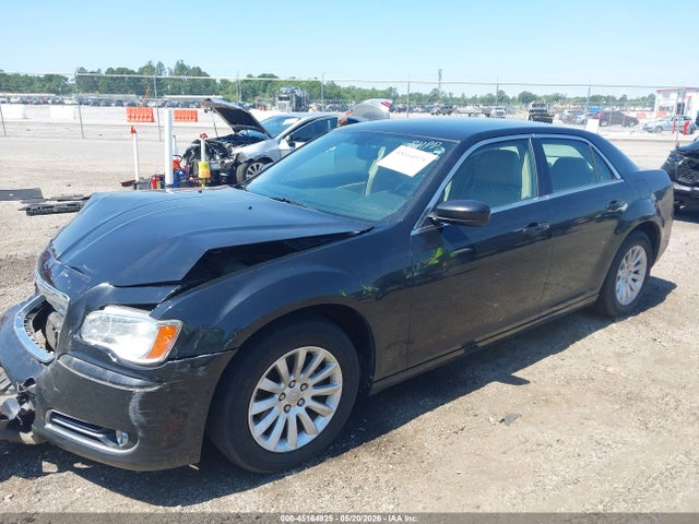 Продаж на аукціоні авто 2013 Chrysler 300 Motown, vin: 2C3CCAAG2DH527887, номер лоту: 45164925