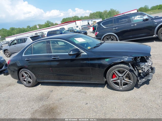 2020 Mercedes-benz C 300 4matic მანქანა იყიდება აუქციონზე, vin: 55SWF8EB9LU330175, აუქციონის ნომერი: 45164940