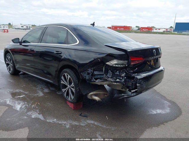 Продаж на аукціоні авто 2021 Volkswagen Passat 2.0t Se, vin: 1VWSA7A33MC015102, номер лоту: 45164964