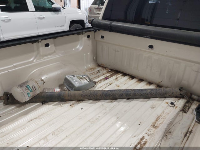 2014 Chevrolet Silverado 1500 2lt მანქანა იყიდება აუქციონზე, vin: 3GCUKRECXEG555642, აუქციონის ნომერი: 45165001