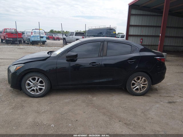 3MYDLBYV8HY155113 Toyota YARIS IA