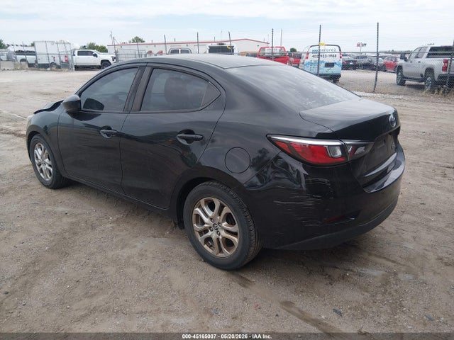 3MYDLBYV8HY155113 Toyota YARIS IA