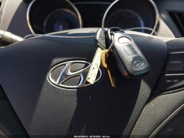 2013 Hyundai Sonata Gls მანქანა იყიდება აუქციონზე, vin: 5NPEB4AC4DH587554, აუქციონის ნომერი: 45165010