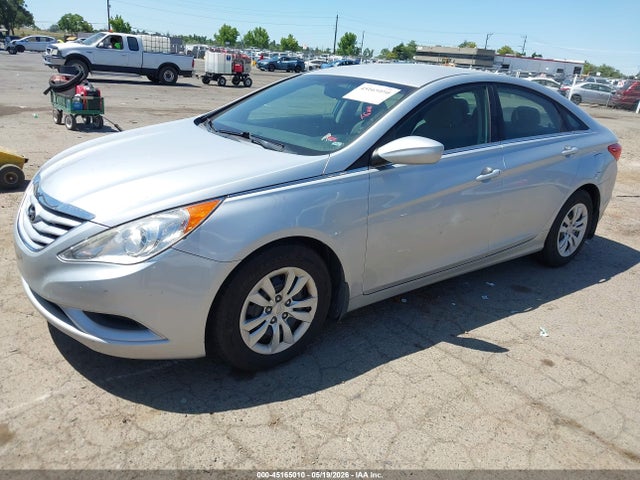2013 Hyundai Sonata Gls მანქანა იყიდება აუქციონზე, vin: 5NPEB4AC4DH587554, აუქციონის ნომერი: 45165010