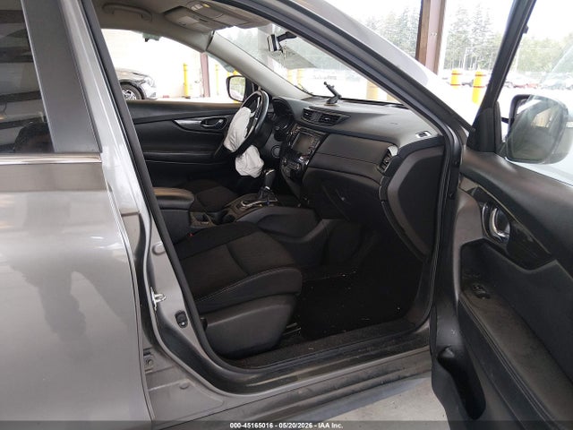 JN8AT2MV6JW352533 Nissan ROGUE SV