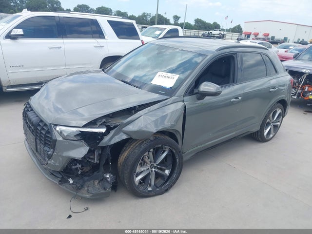 2021 Audi Q3 Premium 45 Tfsi S Line Quattro Tiptronic მანქანა იყიდება აუქციონზე, vin: WA1DECF3XM1073800, აუქციონის ნომერი: 45165031