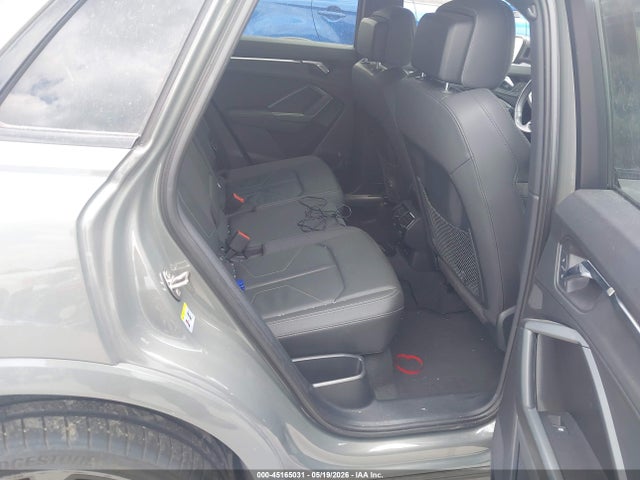 2021 Audi Q3 Premium 45 Tfsi S Line Quattro Tiptronic მანქანა იყიდება აუქციონზე, vin: WA1DECF3XM1073800, აუქციონის ნომერი: 45165031