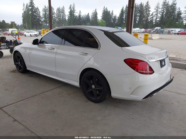2015 Mercedes-benz C 300 4matic/luxury 4matic/sport 4matic მანქანა იყიდება აუქციონზე, vin: 55SWF4KB1FU068914, აუქციონის ნომერი: 45165033