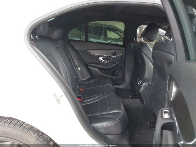 2015 Mercedes-benz C 300 4matic/luxury 4matic/sport 4matic მანქანა იყიდება აუქციონზე, vin: 55SWF4KB1FU068914, აუქციონის ნომერი: 45165033