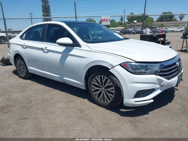 Volkswagen Jetta 1.4t R-line/1.4t S/1.4t Se 2019 3VWC57BU6KM021889 zdjęcie główne